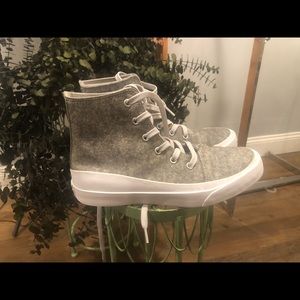 COPY - Converse Felt High Top With Lunarlon  Gray Size 8